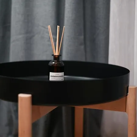 Center - Modern & Elegant *