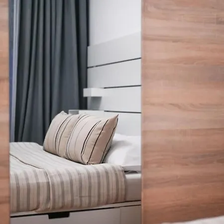 Center - Modern & Elegant Apartment *