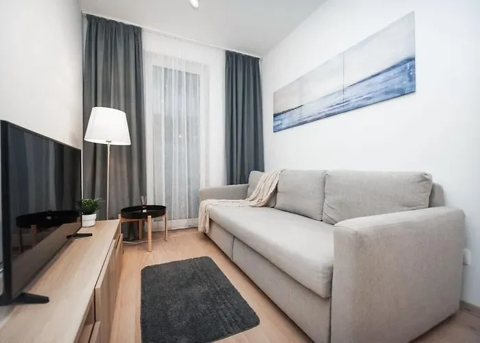 Center - Modern & Elegant Apartment