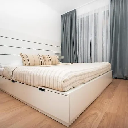 Center - Modern & Elegant Apartamento Bratislava